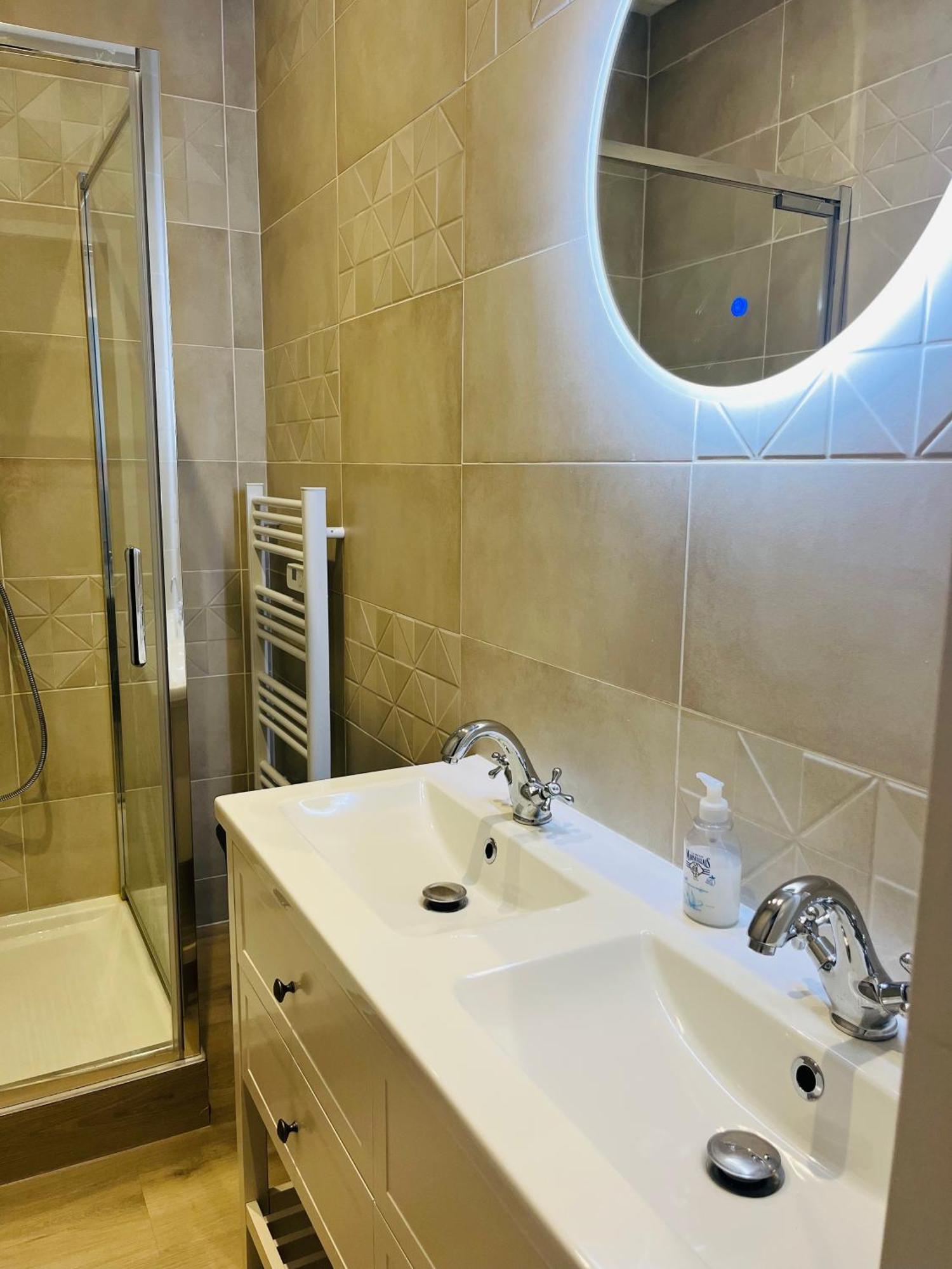 Ferienwohnung Appart T3 Neuf A 15 Min D'Angers Corné Exterior foto
